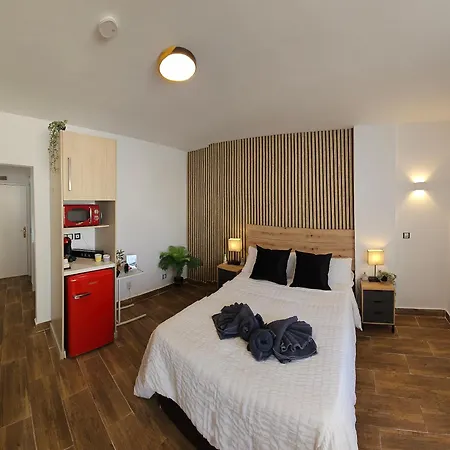 Namaste Modern Elegance City Center By Namaste Elite Torremolinos