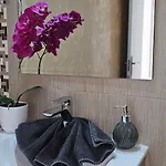 Namaste Modern Elegance Center By Namaste Elite Apartment *